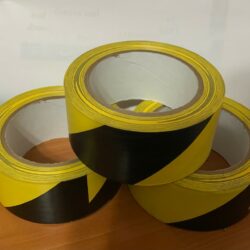 CINTA DEMARCATORIA AMARILLO/NEGRO 33M. APROX.