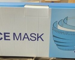 MASCARILLA DE 3 PLIEGUES NEGRA CAJA 50 UNIDADES