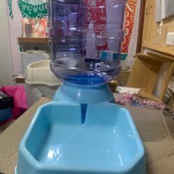 DISPENSADOR DE AGUA PARA MASCOTAS