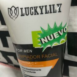 LIMPIADOR FACIAL PARA HOMBRE